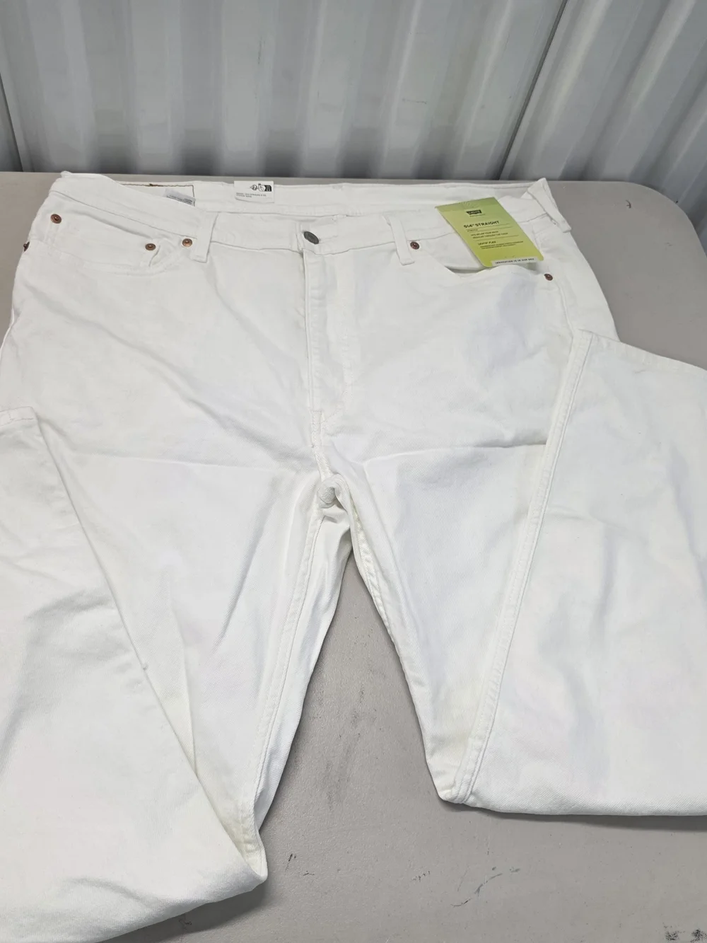 Levis 514 White Denim Flex Stretch Jeans Men's Size 40x30 NWT